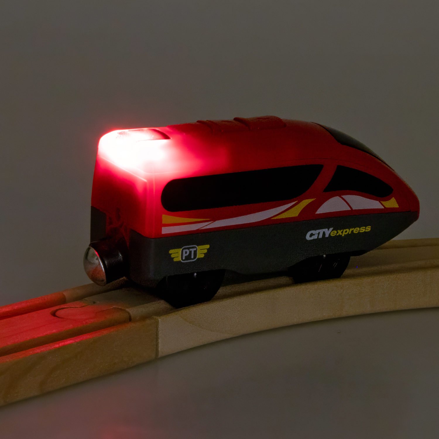 Деревянная железная дорога 1TOY GOODOK с электропоездом на пульте управления, 49 элементов