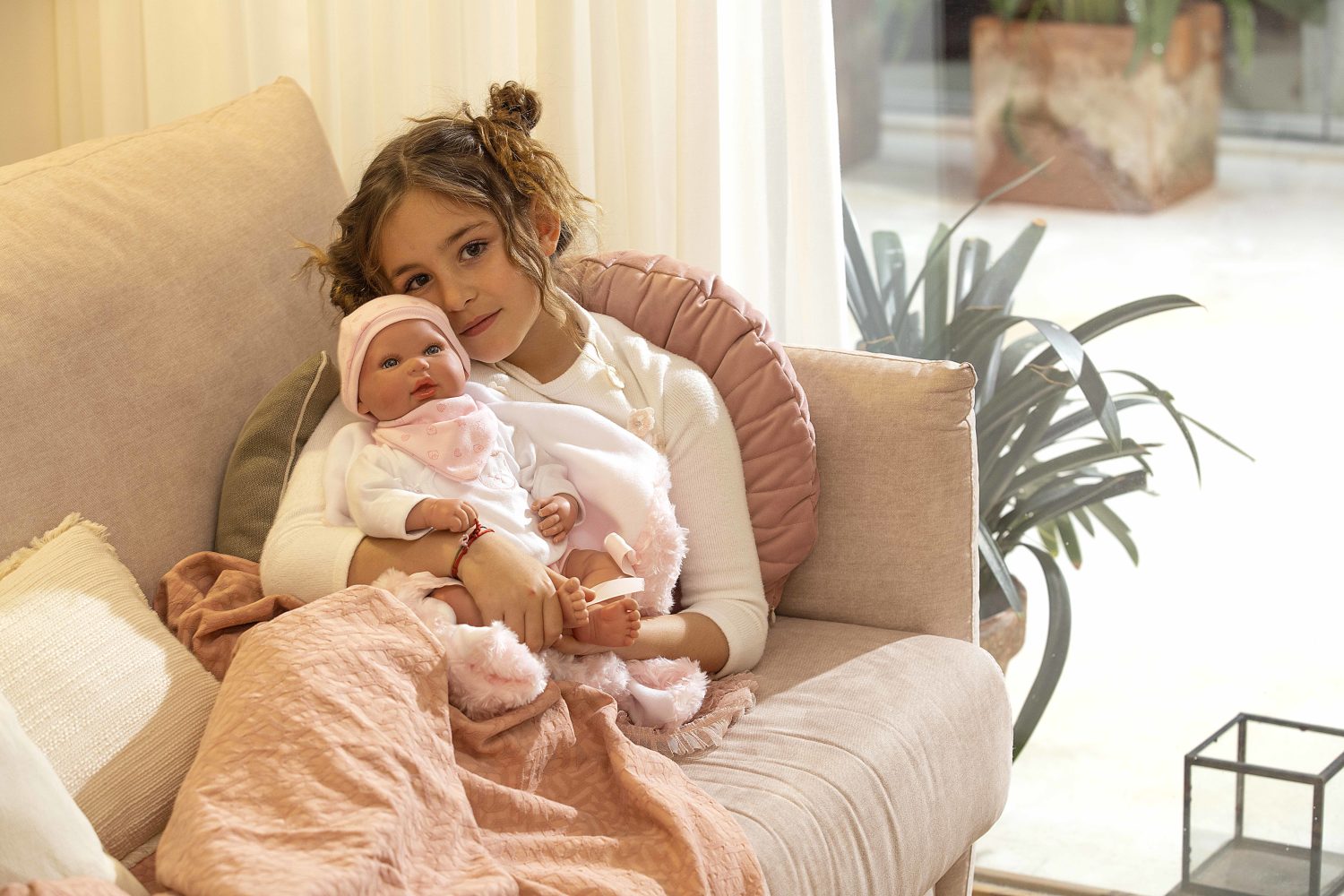 Arias Reborns Aina новорожденный пупс 45 см, мягкий, с аксессуарами, Испания