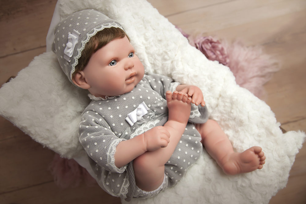 Arias ReBorns "Lucia" новорождённый пупс 45см.(в серой одёжке, с подушкой и соской)