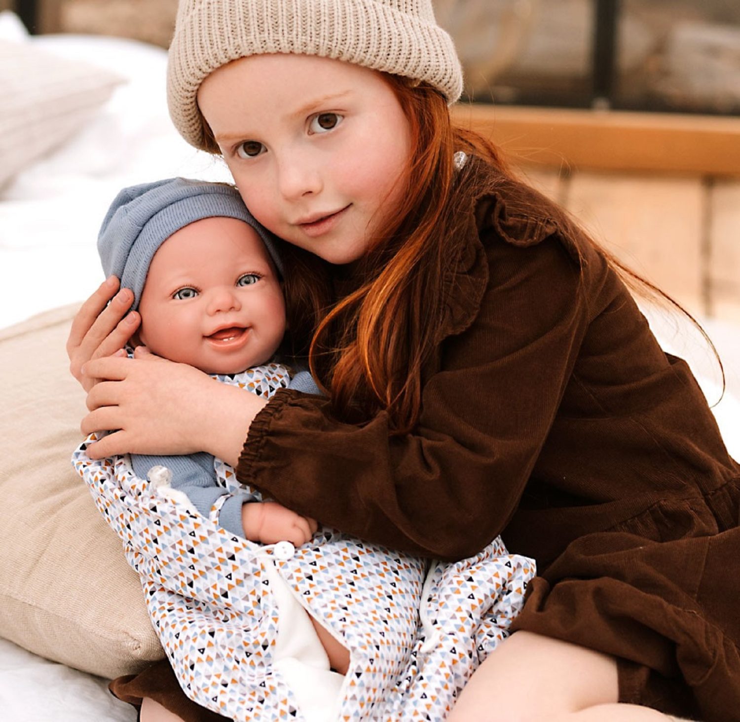 Новорождённый пупс Arias Reborns Daniel 45 см, мягкое тело, реалистичный, с соской на подвеске и спальным конвертом