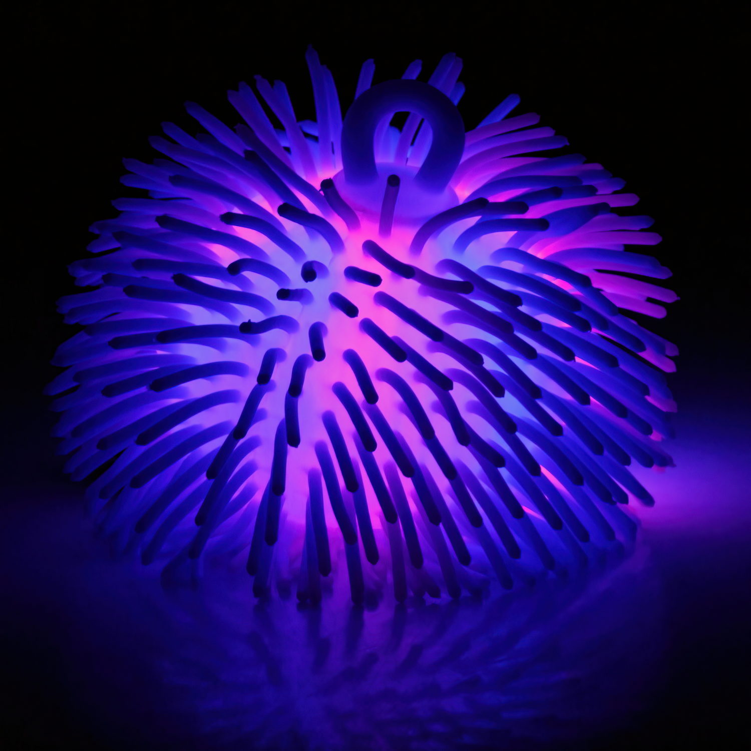 Игрушка-антистресс для рук 1toy Йо-Ёжики, шар 15 см, со светом, 4 цвета в ассортименте